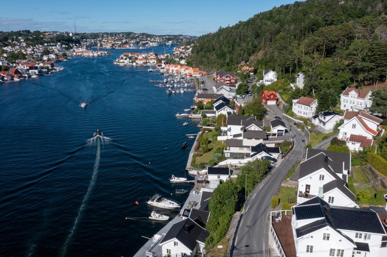 Luxurious Boathouse With Private Dock In The Best Location In Arendal Exterior photo