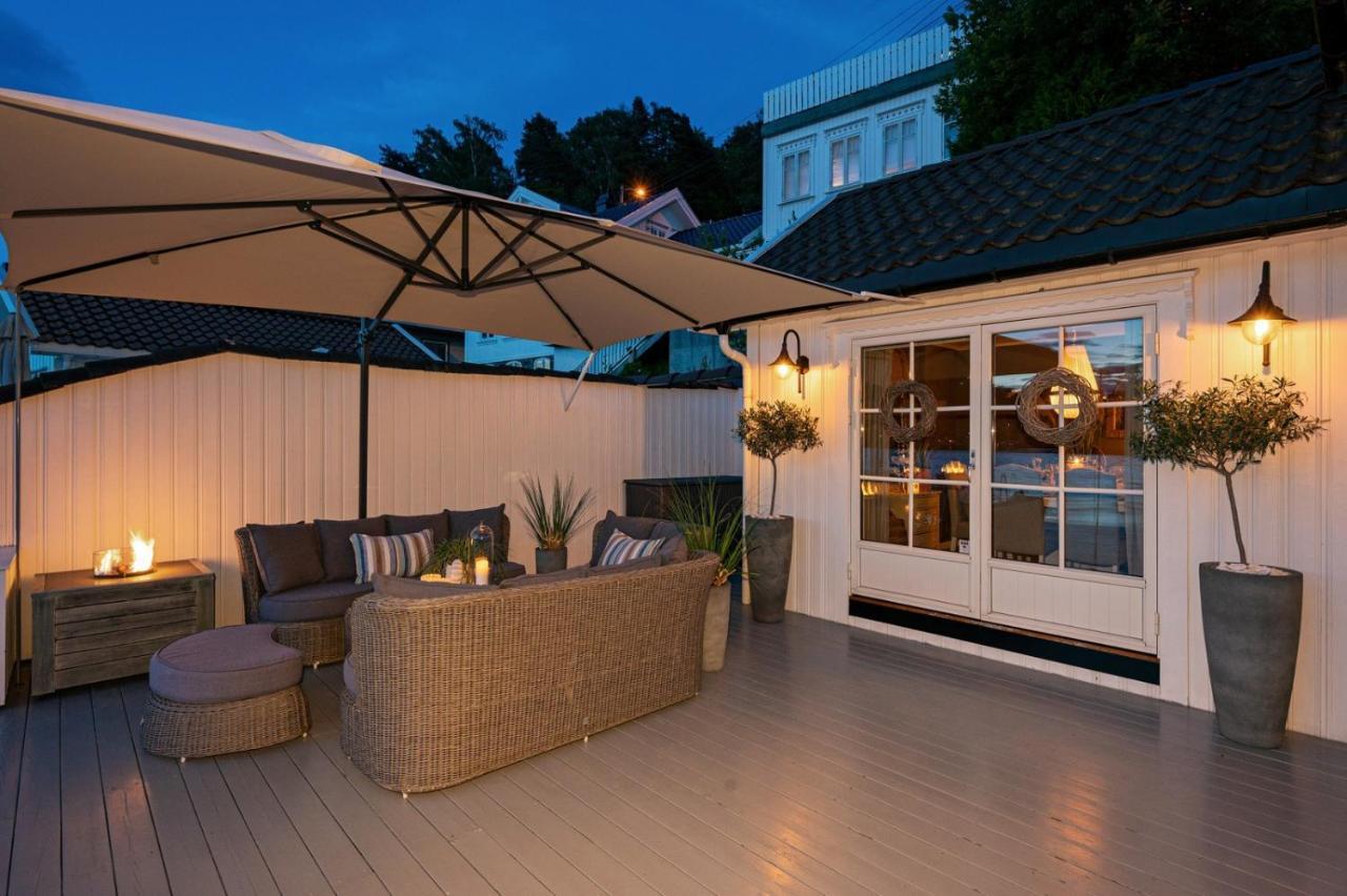 Luxurious Boathouse With Private Dock In The Best Location In Arendal Exterior photo
